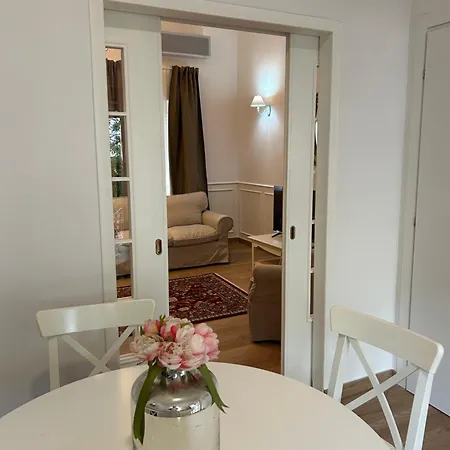 Villa Charming Beachfront Retreat