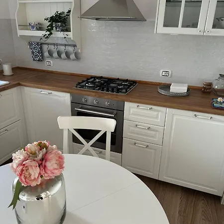 빌라 Charming Beachfront Retreat 리포스토